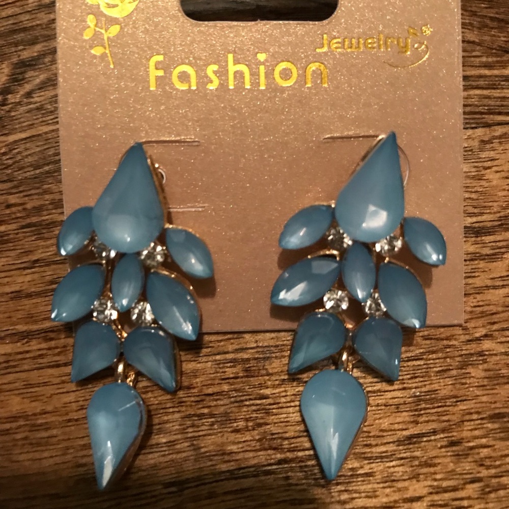 Teal tear drop dangle earrings
